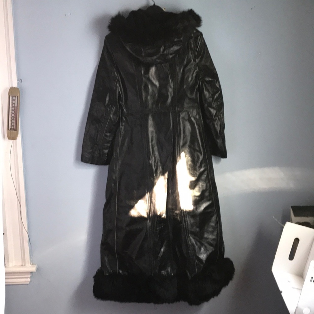 Vtg Irving Posluns Canada leather coat